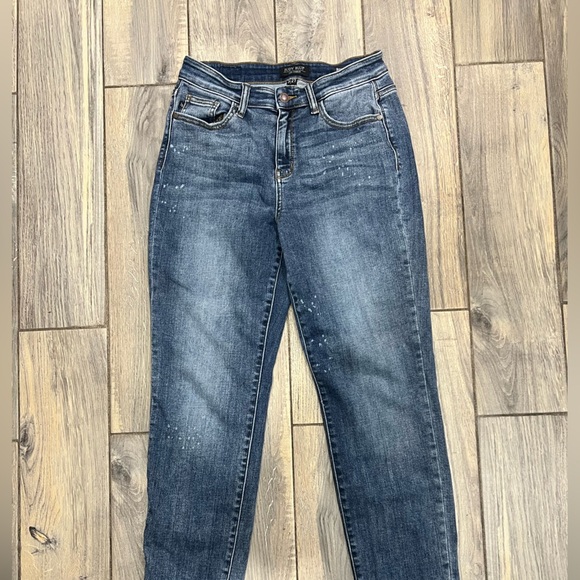 Judy Blue Denim Jeans Boyfriend Fit Size 5 EUC Stretchy Good Quality Jeans - Picture 3 of 4